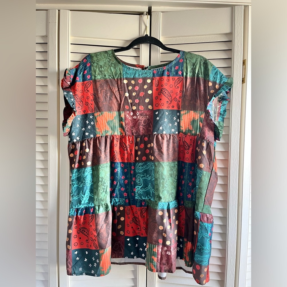 SHEIN Short Sleeve Multi-Colored Spring/Summer Blouse Top in size Extra Large